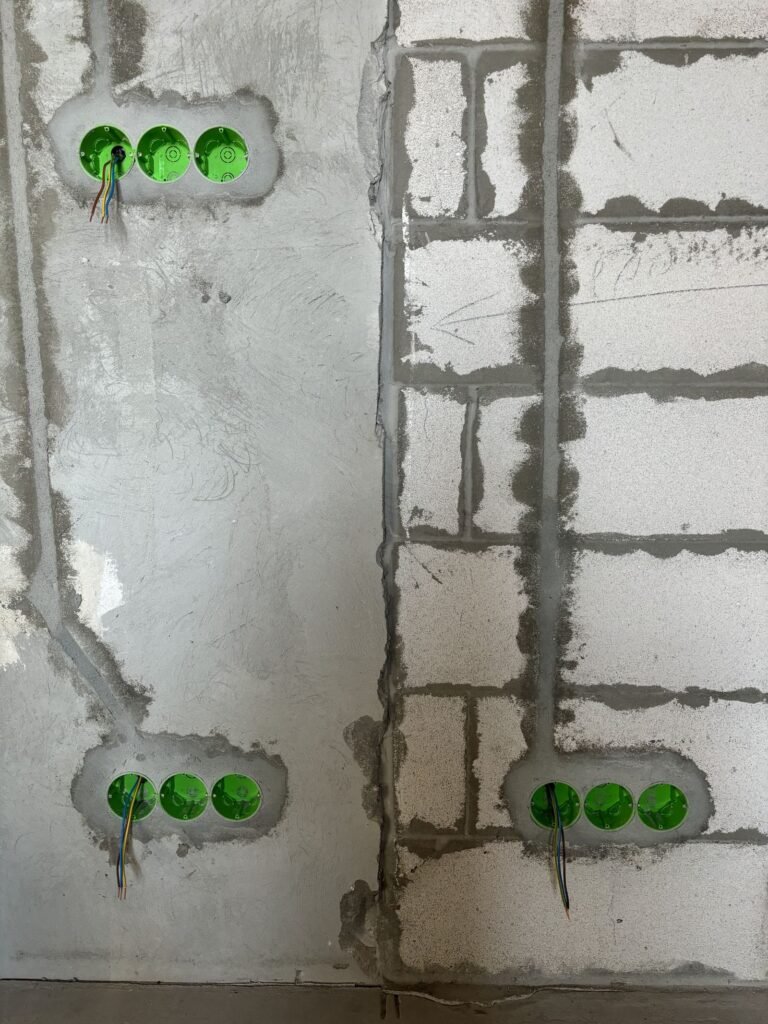 монтаж розеток під ключ Житомир