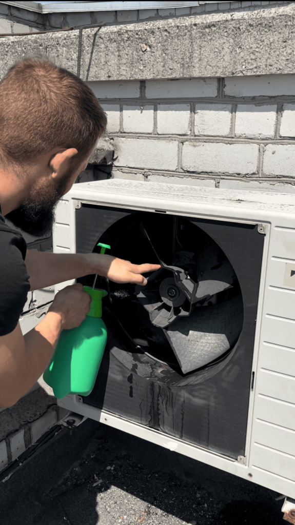 чистка кондиціонера під ключ Житомир