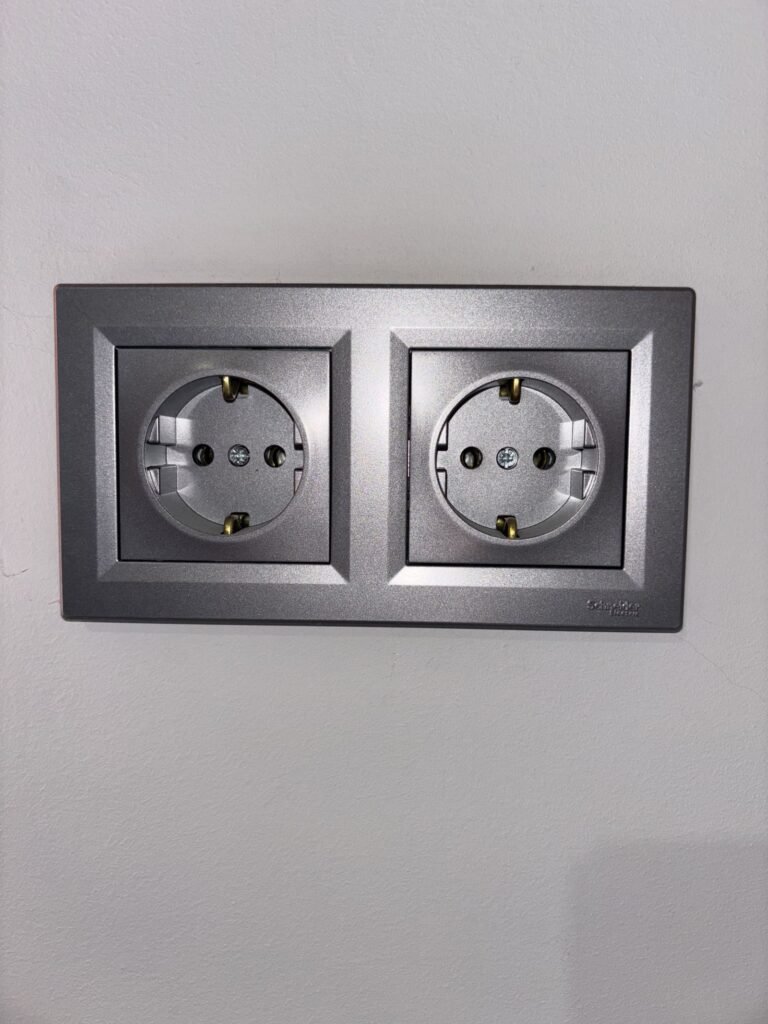 монтаж розеток танхаус Житомир